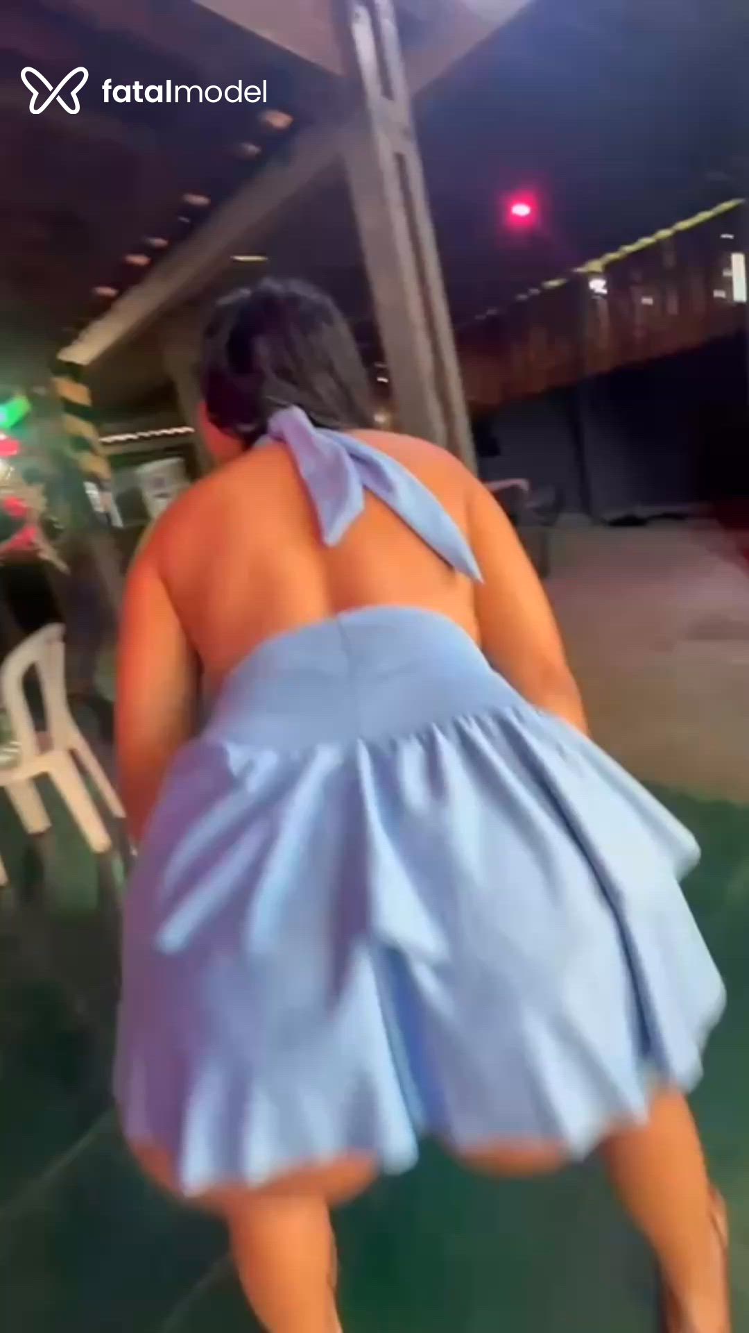Acompanhante mulher morena (o) de olhos pretos - Juliaaah