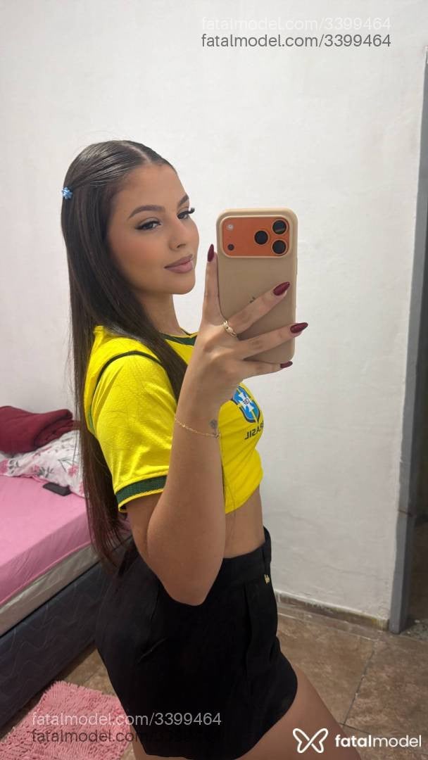Acompanhante mulher morena (o) de olhos castanhos - Rayssa Ingrid