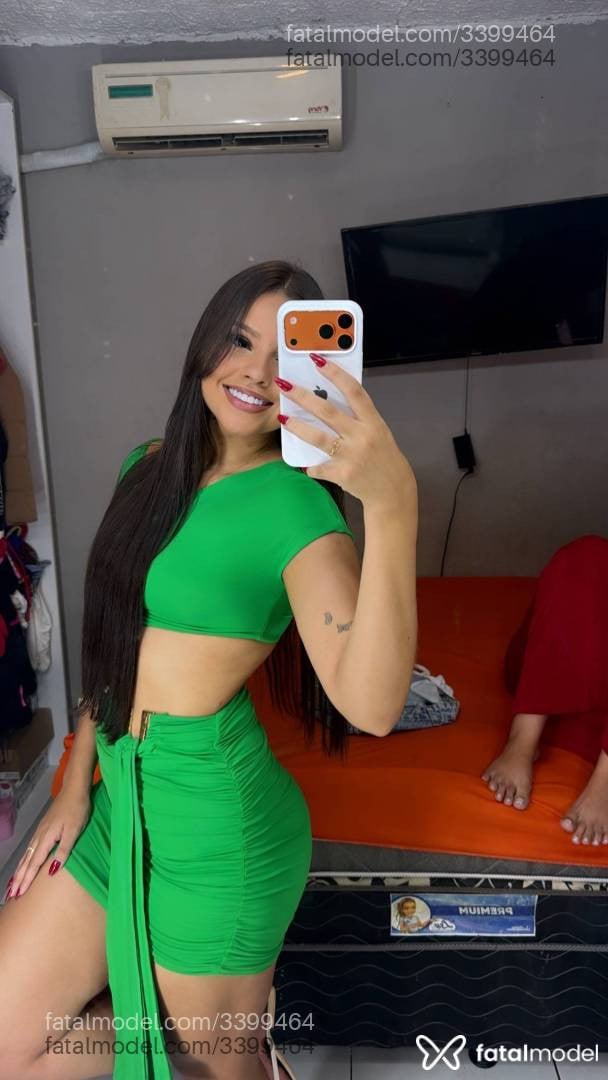 Acompanhante mulher morena (o) de olhos castanhos - Rayssa Ingrid