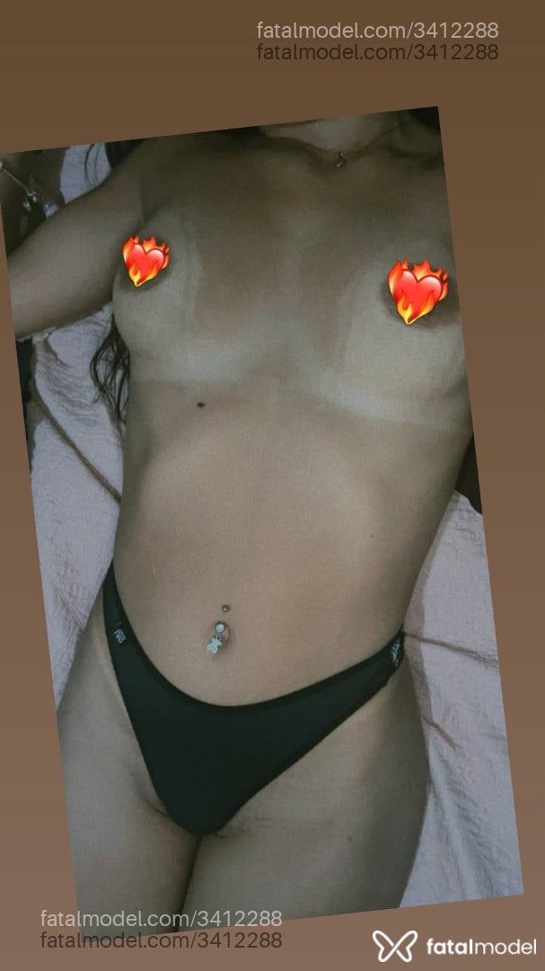 Acompanhante mulher morena (o) de olhos castanhos - Darielly