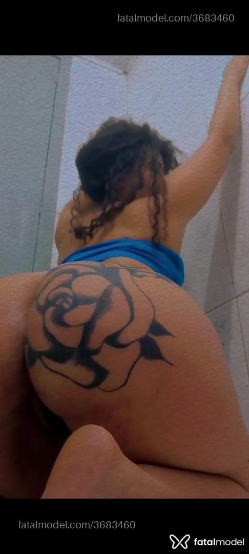 Acompanhante mulher morena (o) de olhos castanhos - Myrelaa