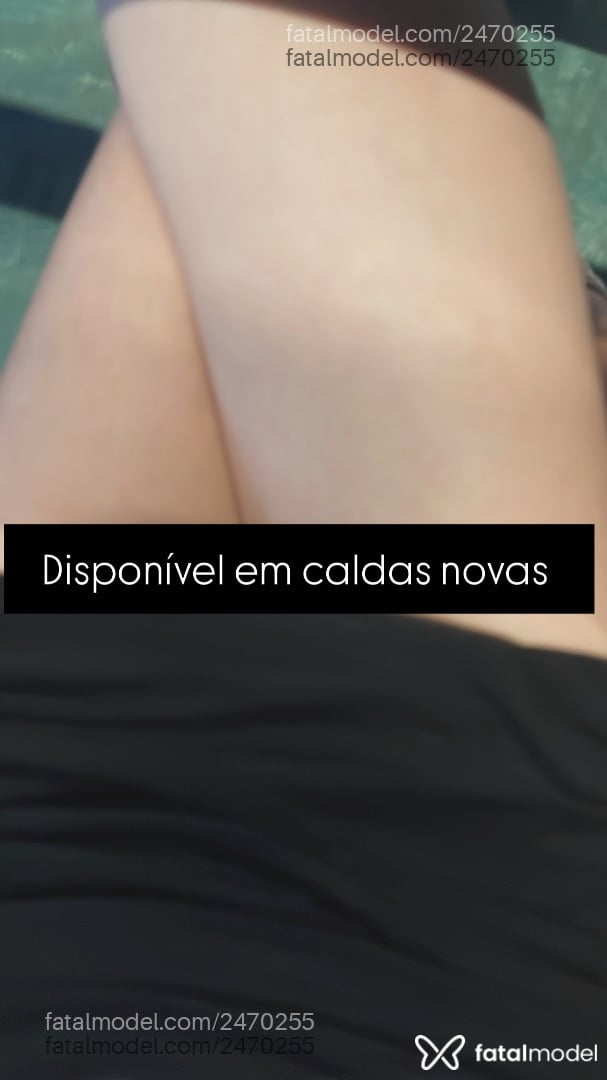 Acompanhante mulher trans ruiva (o) de olhos castanhos - Emanuelly