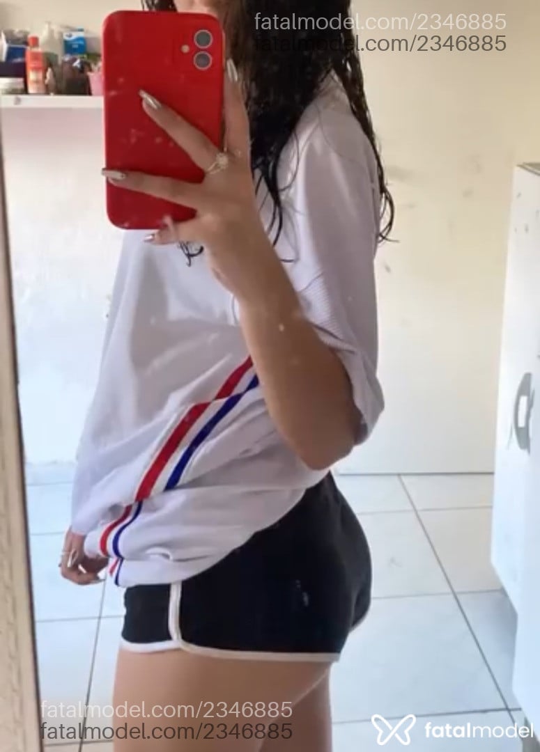 Acompanhante mulher morena (o) de olhos castanhos - Pamela