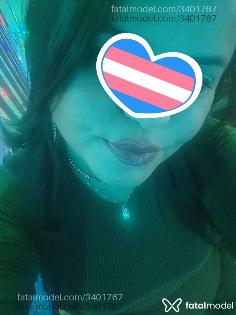 Acompanhante mulher morena (o) de olhos castanhos - Mary