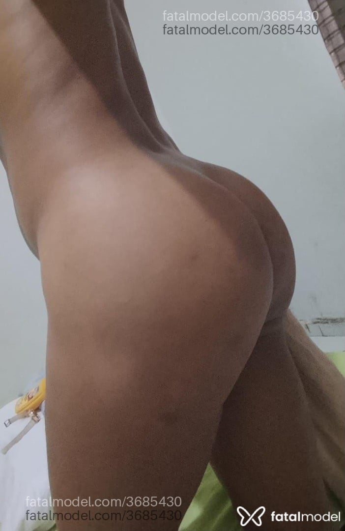 Acompanhante mulher trans com cabelo castanho de olhos castanhos - Jéssica Medeiros