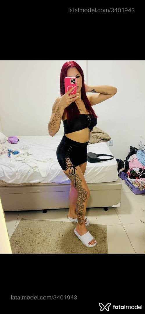 Acompanhante mulher ruiva (o) de olhos castanhos - Stheffanny