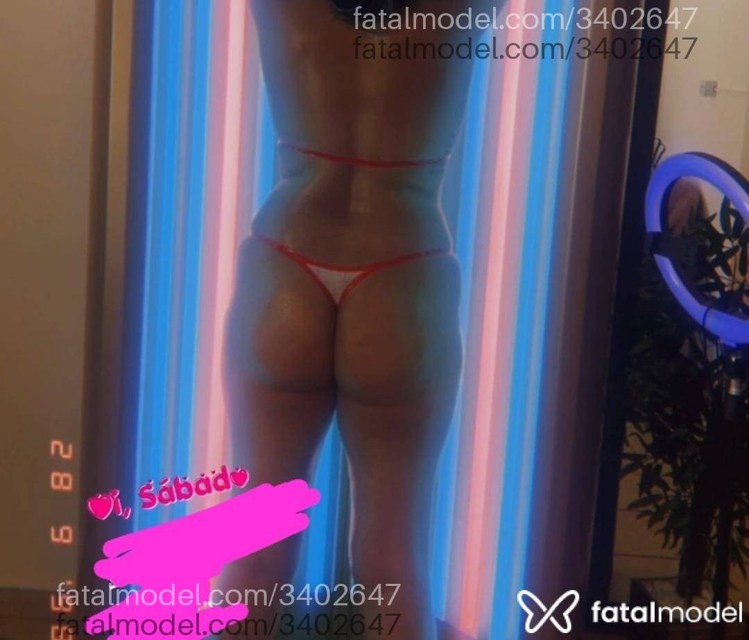Acompanhante mulher morena (o) de olhos verdes em Assis - Suellen