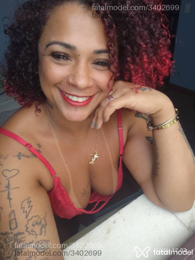 Acompanhante mulher ruiva (o) de olhos castanhos - Rayssa Ribeiro