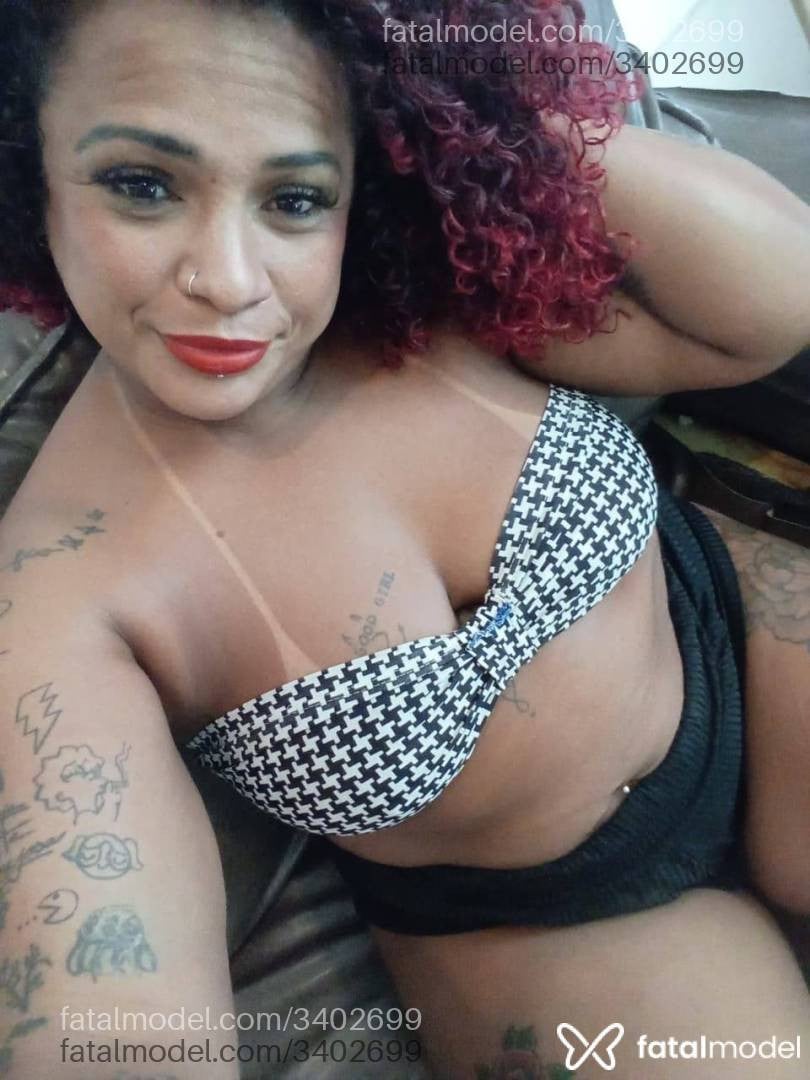 Acompanhante mulher ruiva (o) de olhos castanhos - Rayssa Ribeiro