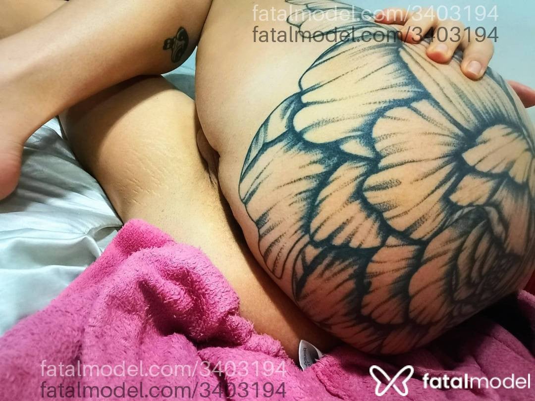 Acompanhante mulher trans morena (o) de olhos castanhos - Amanda Lopes