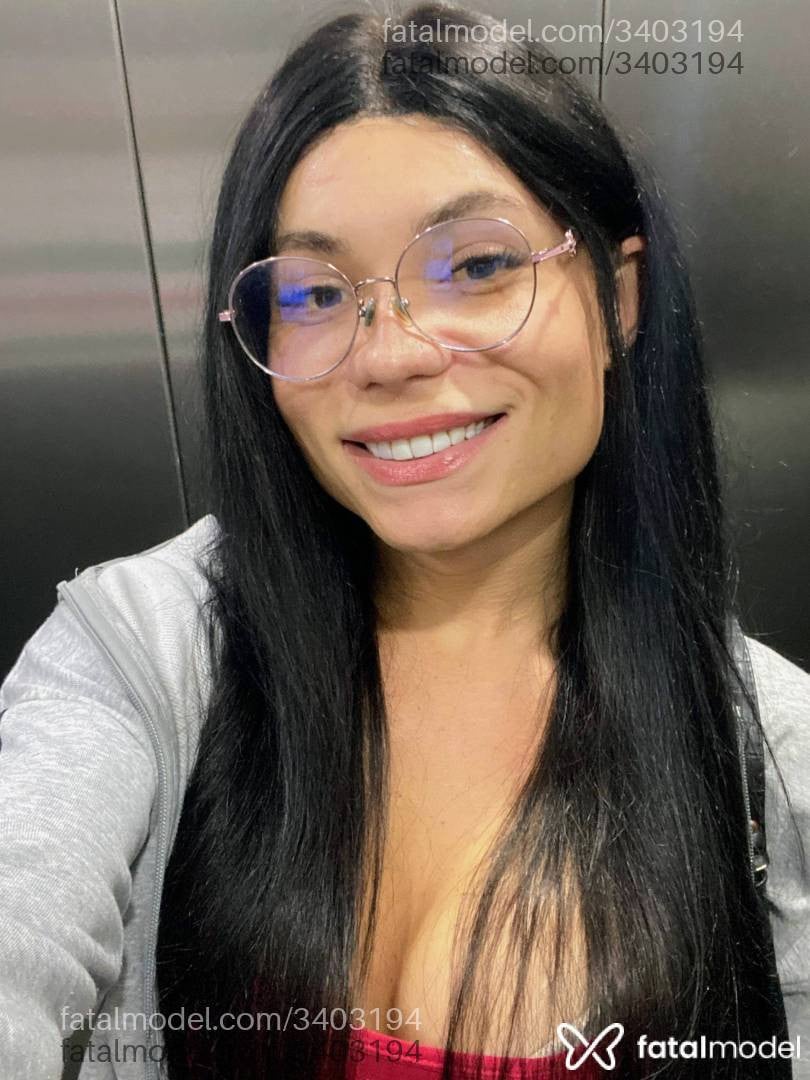 Acompanhante mulher trans morena (o) de olhos castanhos - Amanda Lopes