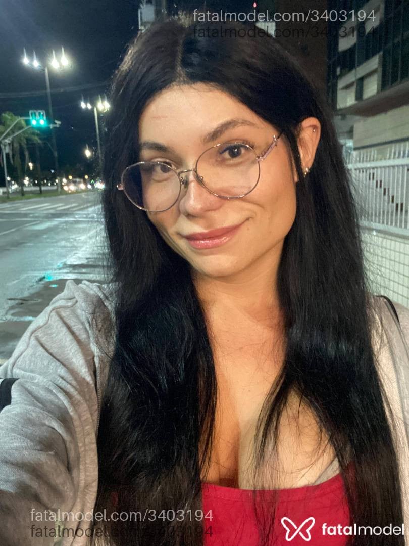 Acompanhante mulher trans morena (o) de olhos castanhos - Amanda Lopes