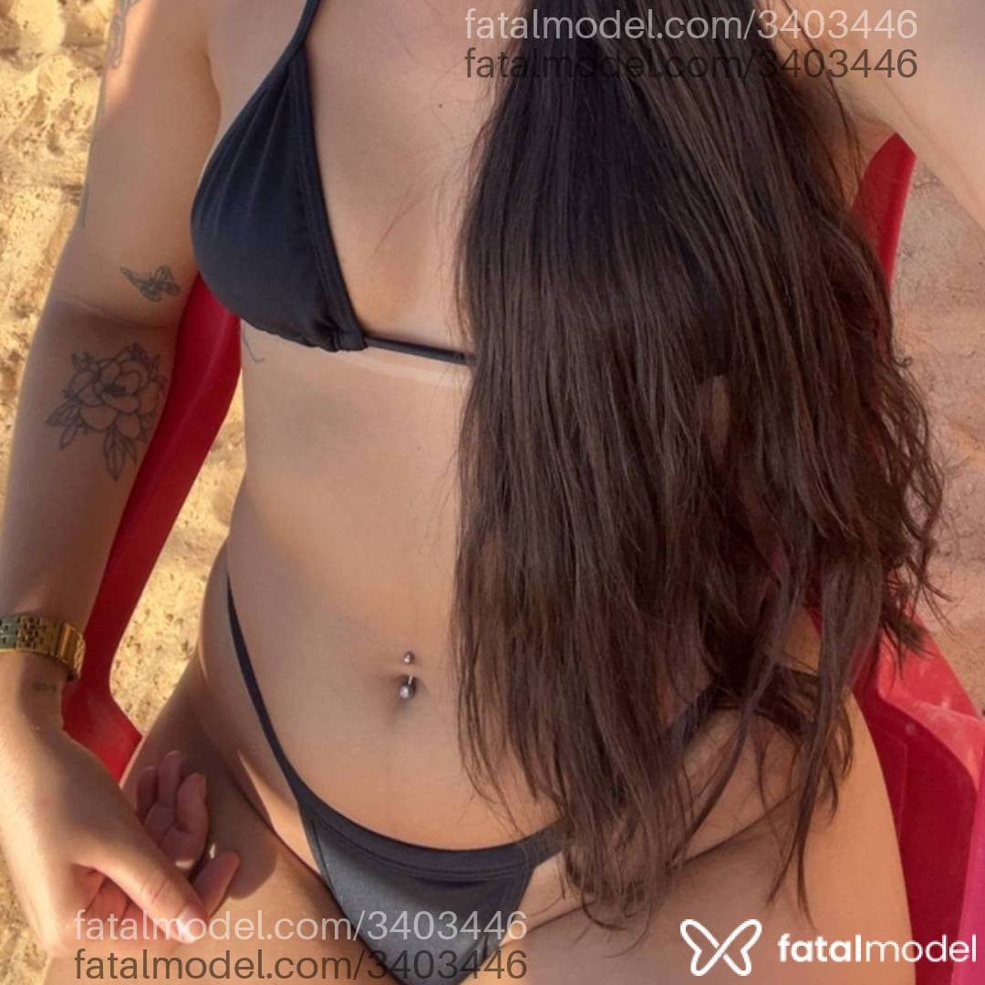 Acompanhante mulher morena (o) de olhos castanhos - Taline