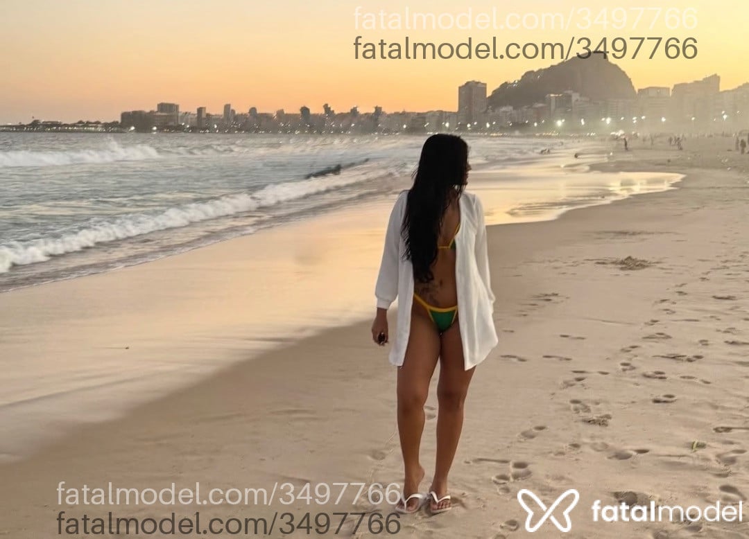 Acompanhante mulher com cabelo castanho de olhos castanhos - Louise