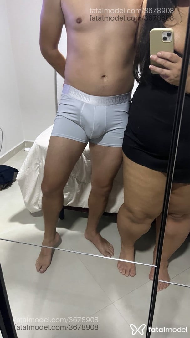 Acompanhante homem com cabelo castanho de olhos castanhos - Thiago Ferreira