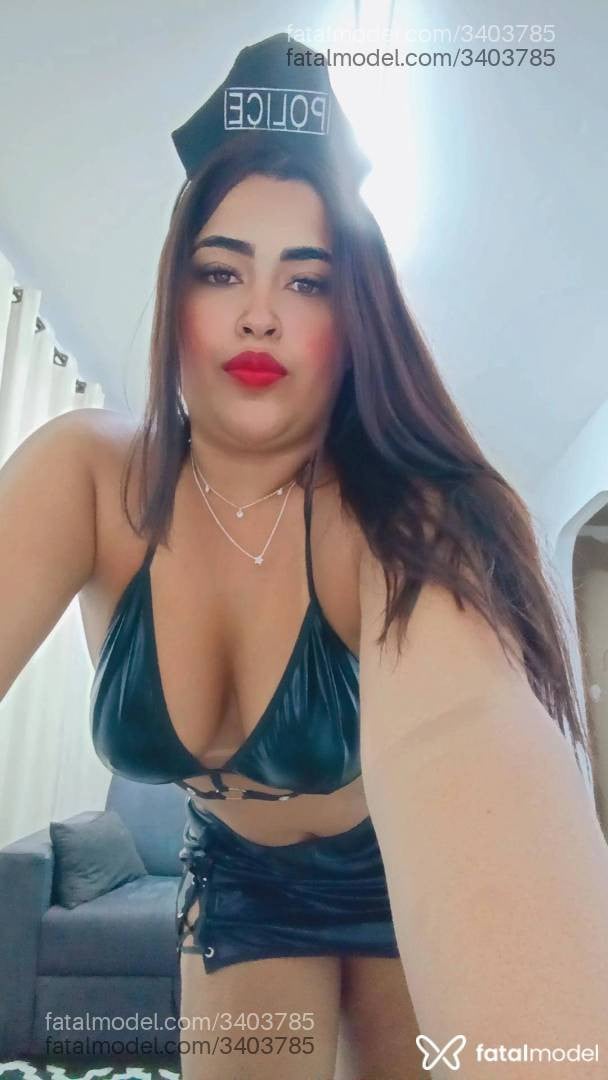 Acompanhante mulher morena (o) de olhos castanhos - Kelly