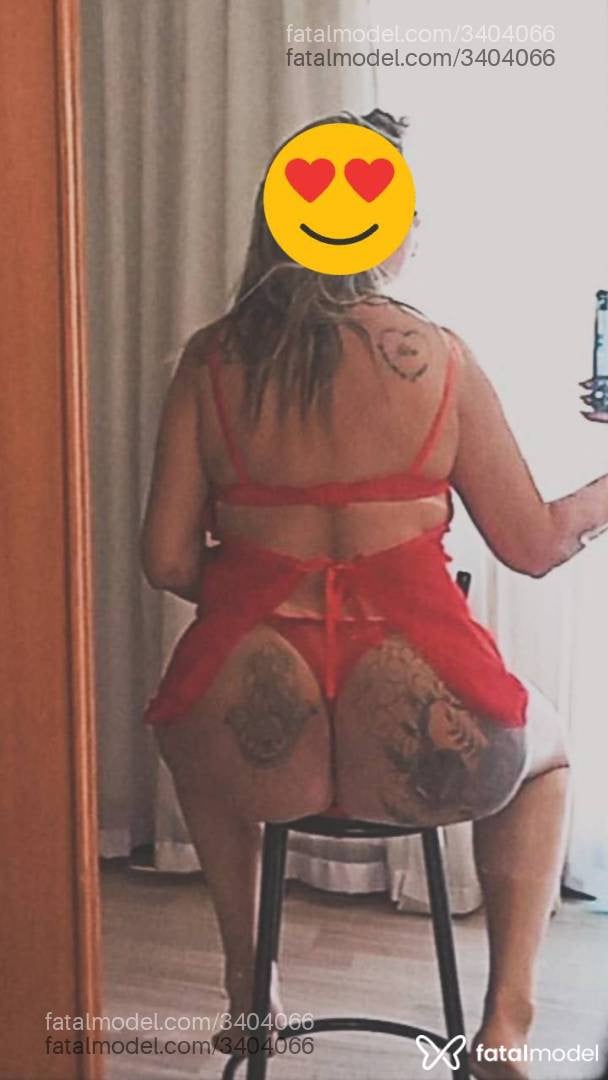 Acompanhante mulher loira (o) de olhos mel - Mel Fonseca