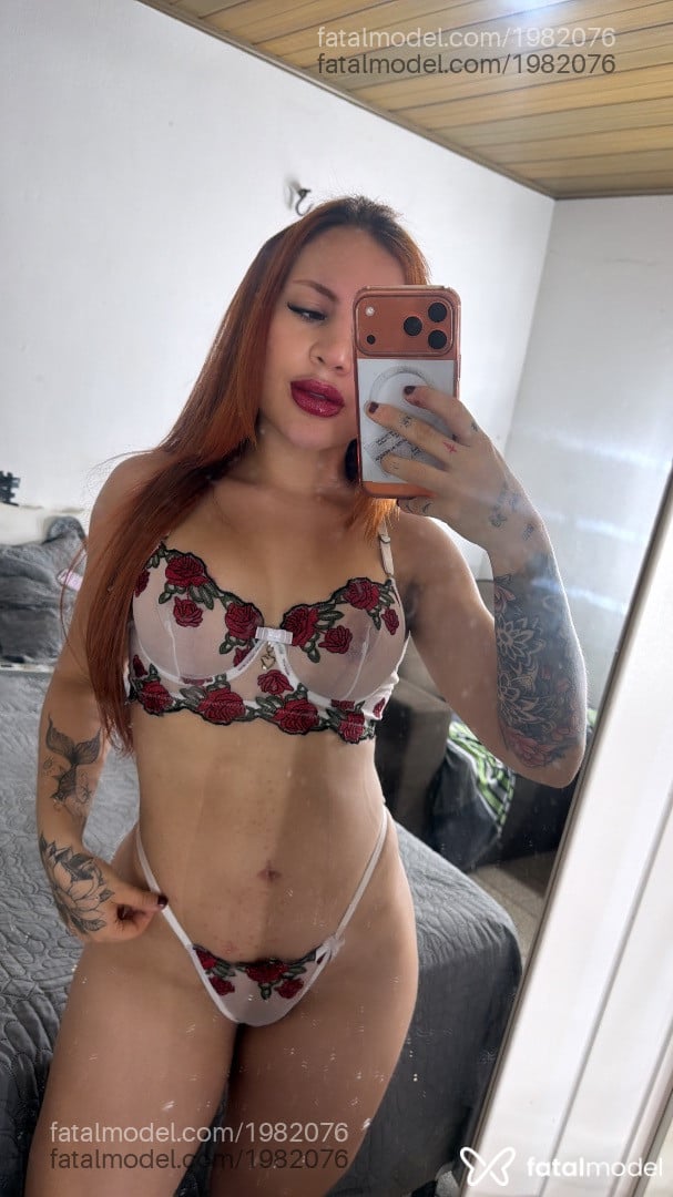 Acompanhante mulher ruiva (o) de olhos verdes - Hanna Gomes