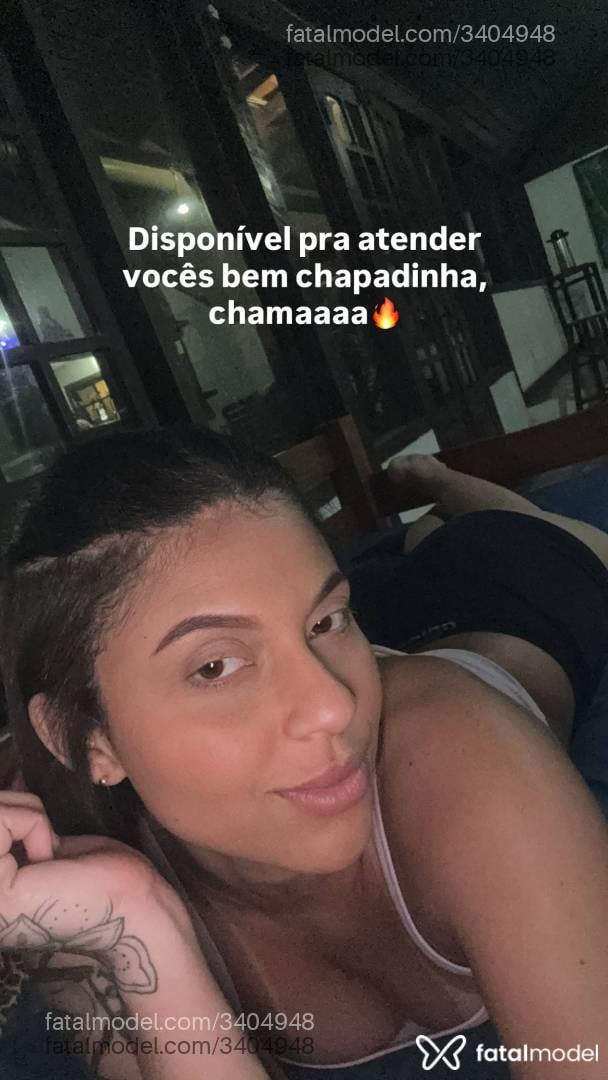 Acompanhante mulher com cabelo castanho de olhos castanhos - Antonella