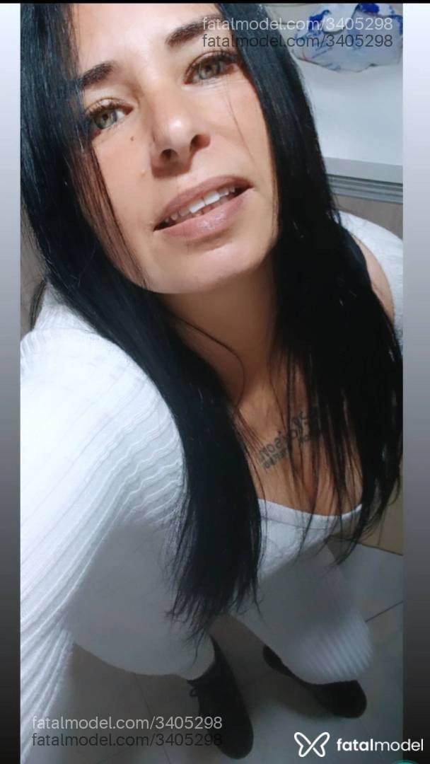 Acompanhante mulher morena (o) de olhos verdes em Capão da Canoa - Docepaixao