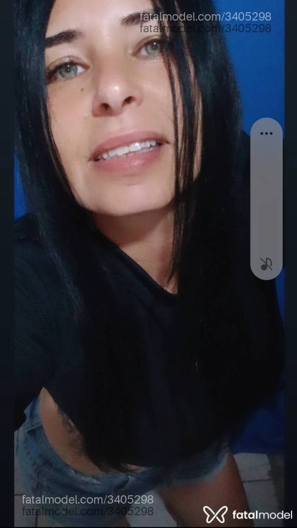 Acompanhante mulher morena (o) de olhos verdes - Docepaixao