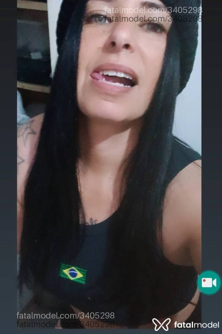 Acompanhante mulher morena (o) de olhos verdes em Capão da Canoa - Docepaixao