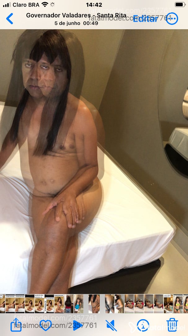 Acompanhante mulher trans com cabelo castanho de olhos castanhos - Kesinha