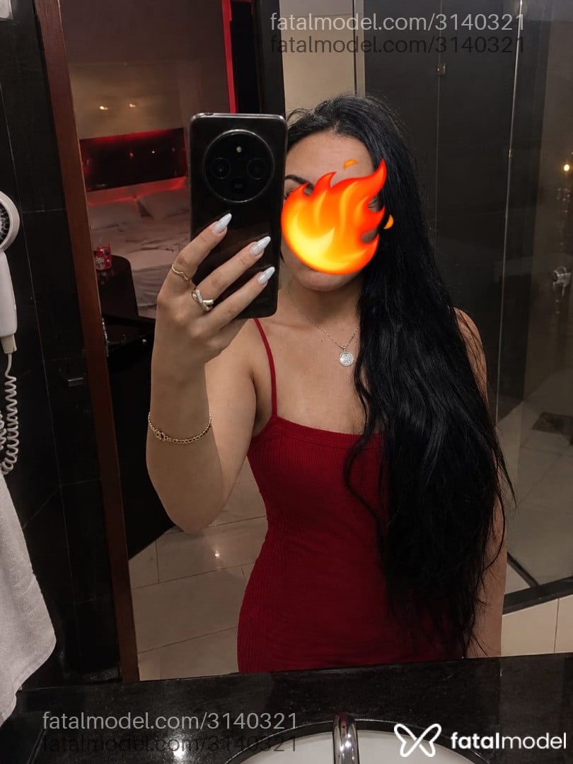 Acompanhante mulher morena (o) de olhos castanhos - Anninha