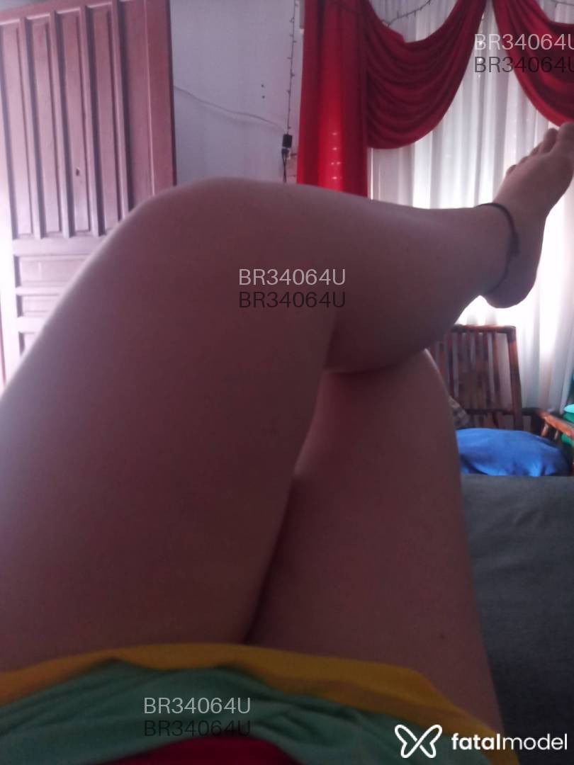 Acompanhante mulher ruiva (o) de olhos castanhos em Pelotas - Lívia Albertini