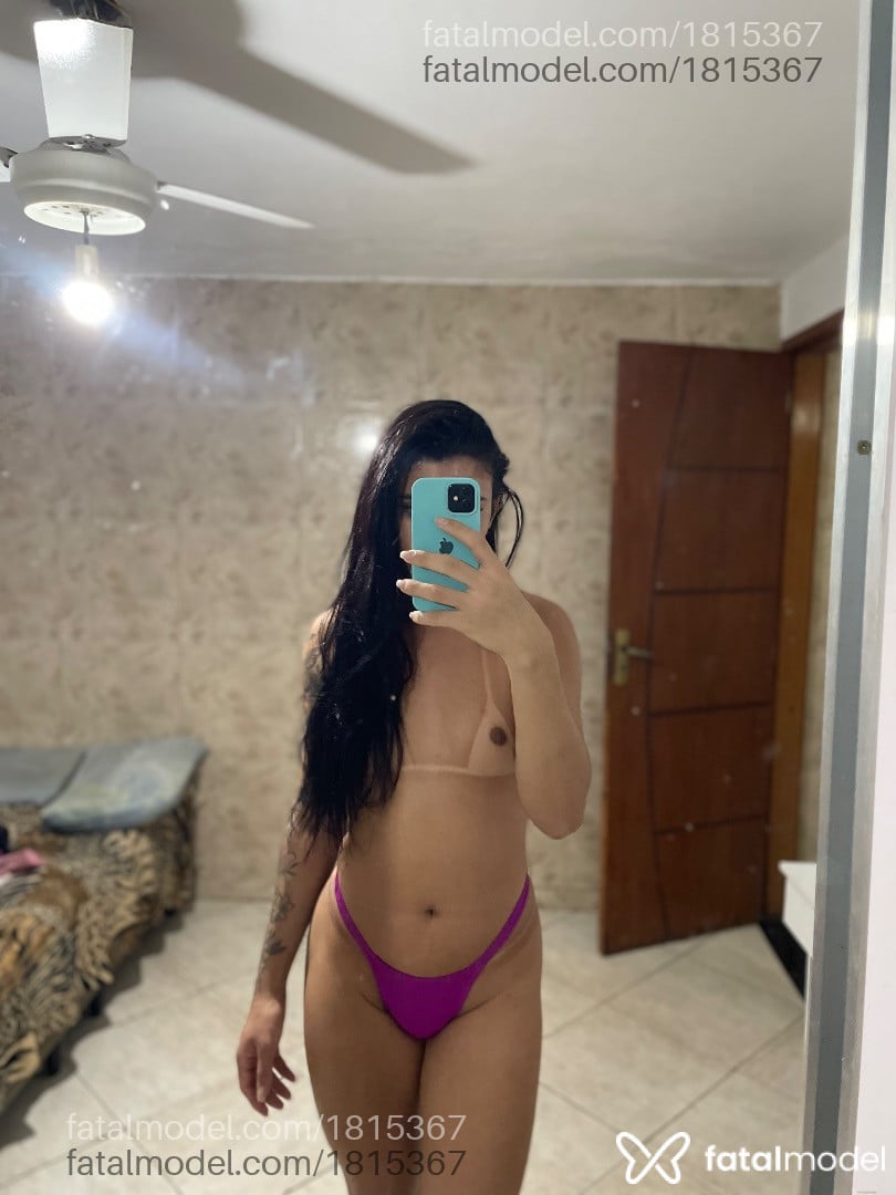 Acompanhante mulher trans morena (o) de olhos mel - Valentina Blanc