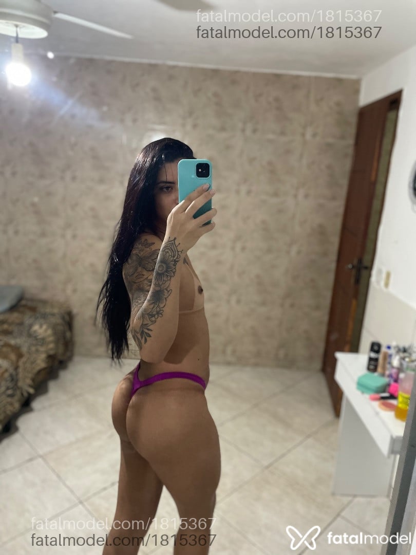 Acompanhante mulher trans morena (o) de olhos mel - Valentina Blanc