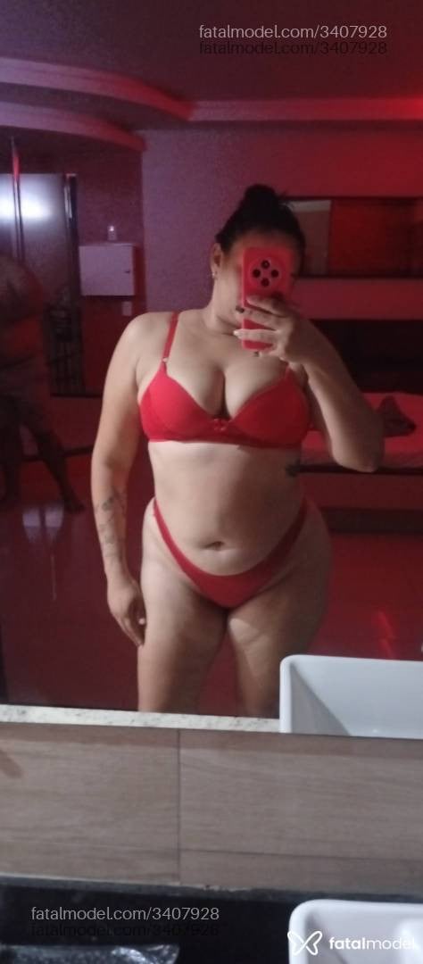 Acompanhante mulher morena (o) de olhos castanhos - Anny Silva