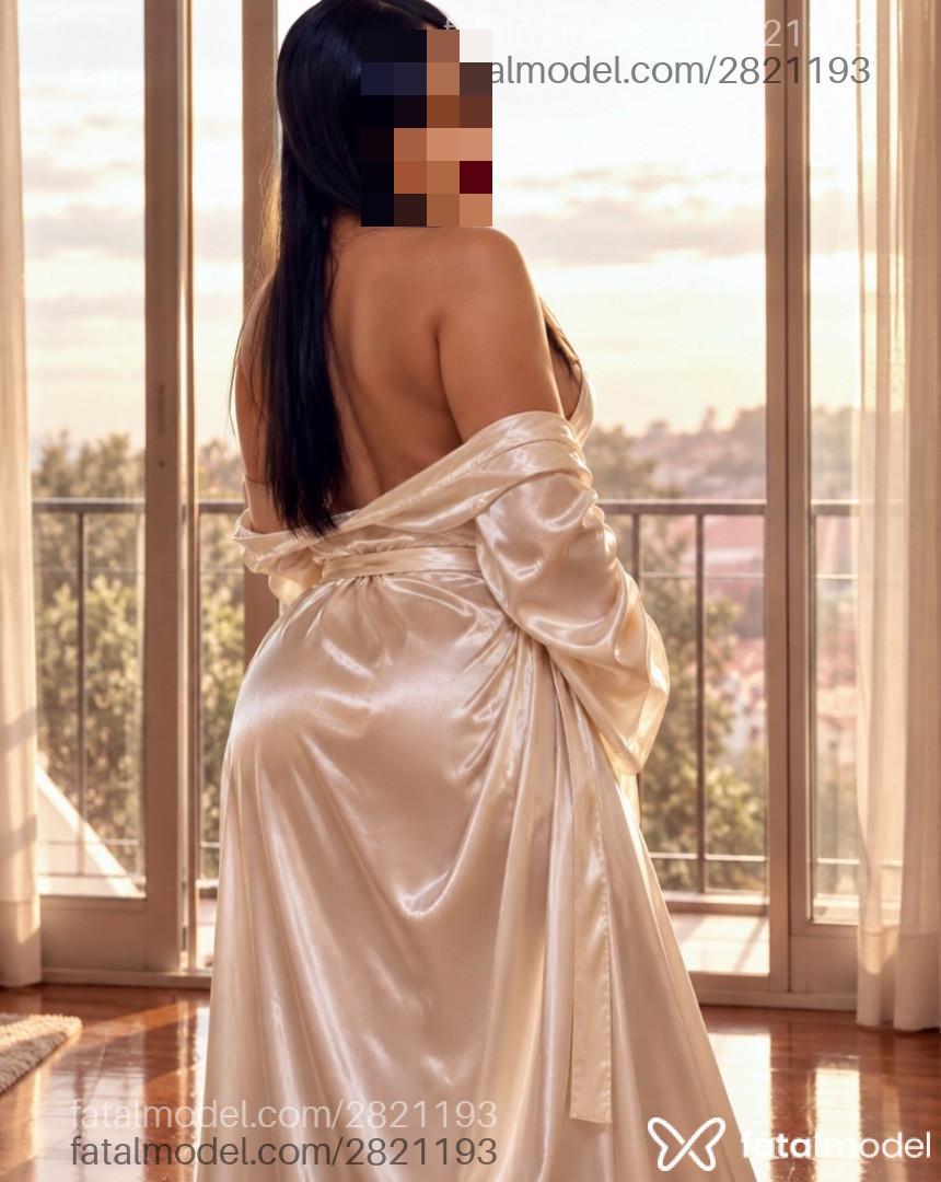 Acompanhante mulher morena (o) de olhos castanhos - Tifanny