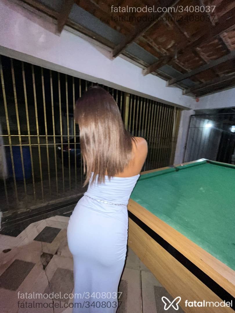 Acompanhante mulher morena (o) de olhos castanhos - Penélope