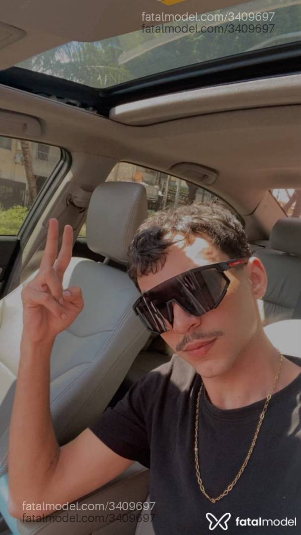 Acompanhante homem morena (o) de olhos castanhos em Fortaleza - Vinicius Filgueira
