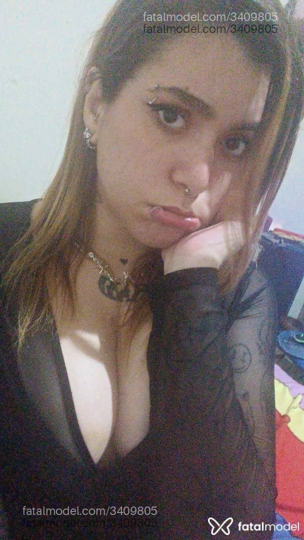 Acompanhante mulher loira (o) de olhos castanhos em Fortaleza - Alice