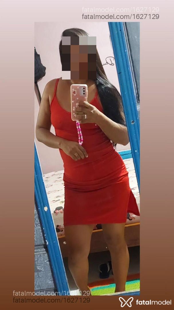 Acompanhante mulher morena (o) de olhos pretos - Negresco