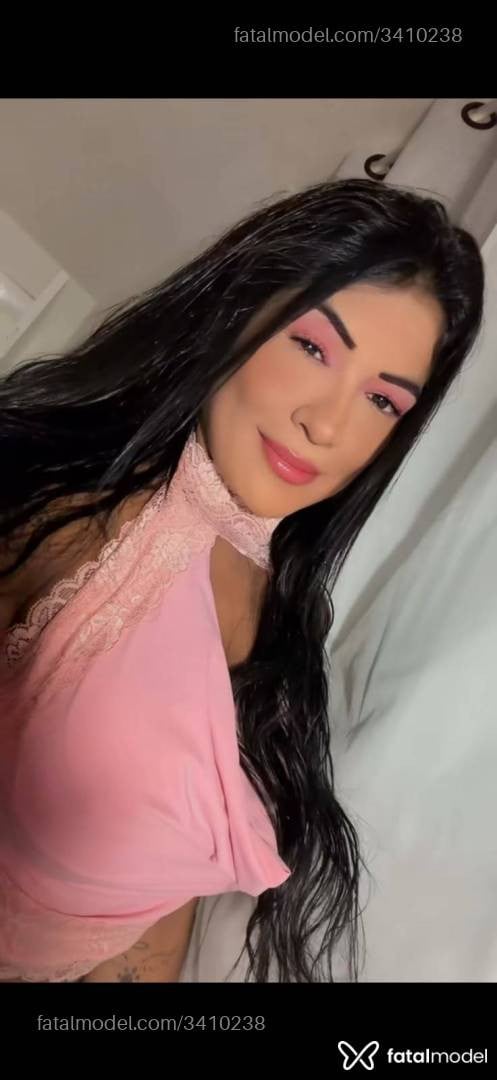 Acompanhante mulher morena (o) de olhos pretos - Luara Rodrigues