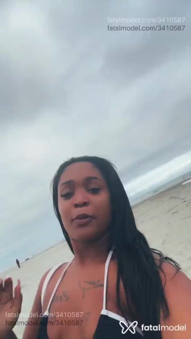 Acompanhante mulher morena (o) de olhos pretos em Santos - Gabrielly Silva