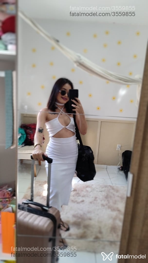 Acompanhante mulher morena (o) de olhos castanhos - Perla