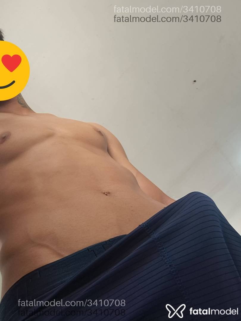 Acompanhante homem com cabelo castanho de olhos castanhos em João Pessoa - Guilherme