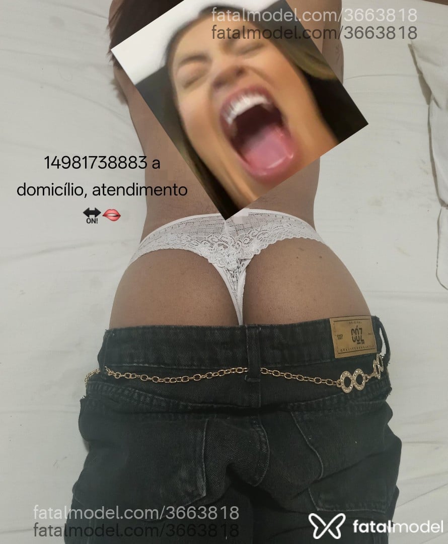 Acompanhante mulher trans ruiva (o) de olhos castanhos - Antonella