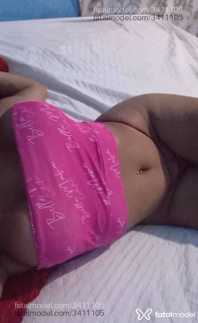 Acompanhante mulher trans morena (o) de olhos mel - Kimberlly