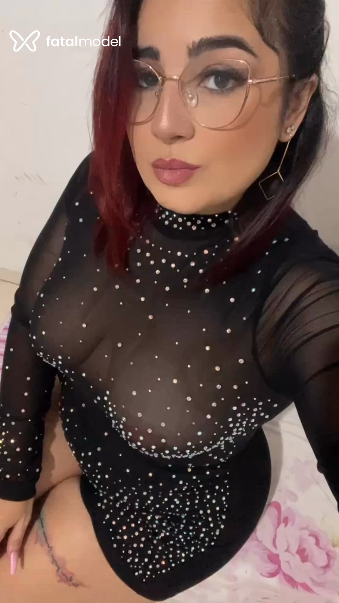 Acompanhante mulher ruiva (o) de olhos castanhos - Marlen Acompanhante mulher ruiva (o) de olhos castanhos - Marlen