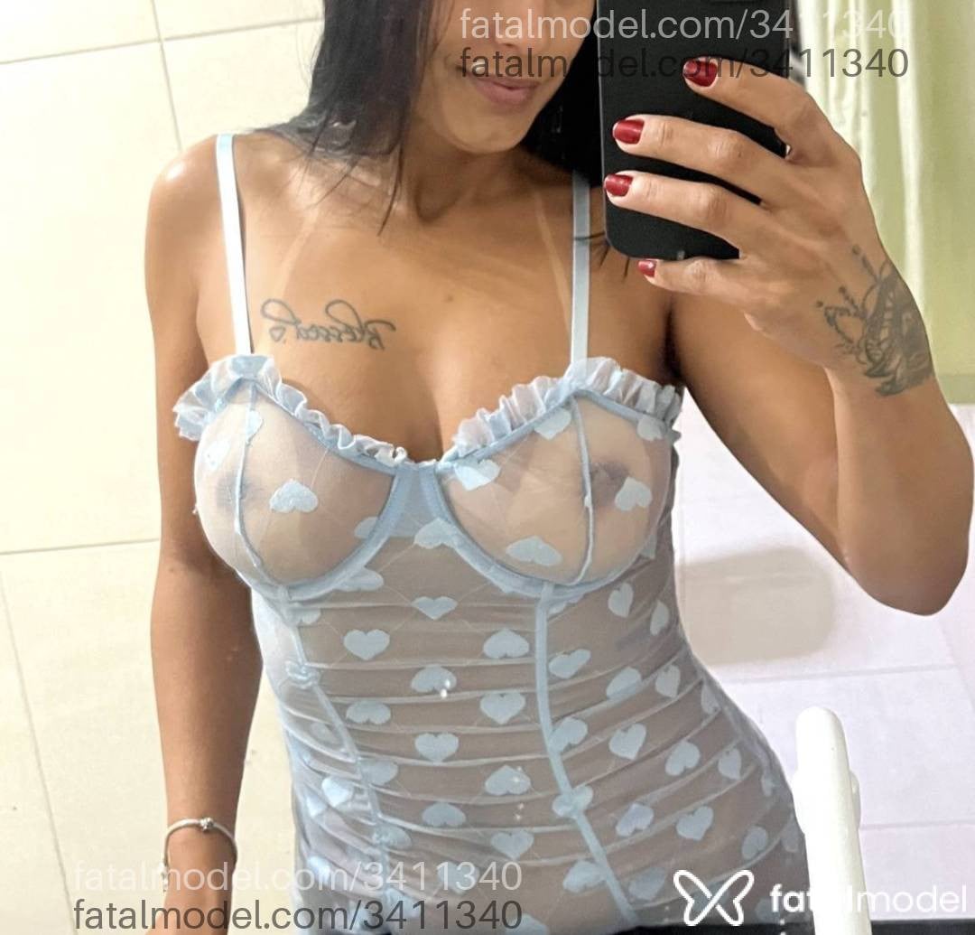 Acompanhante mulher morena (o) de olhos castanhos - Diana