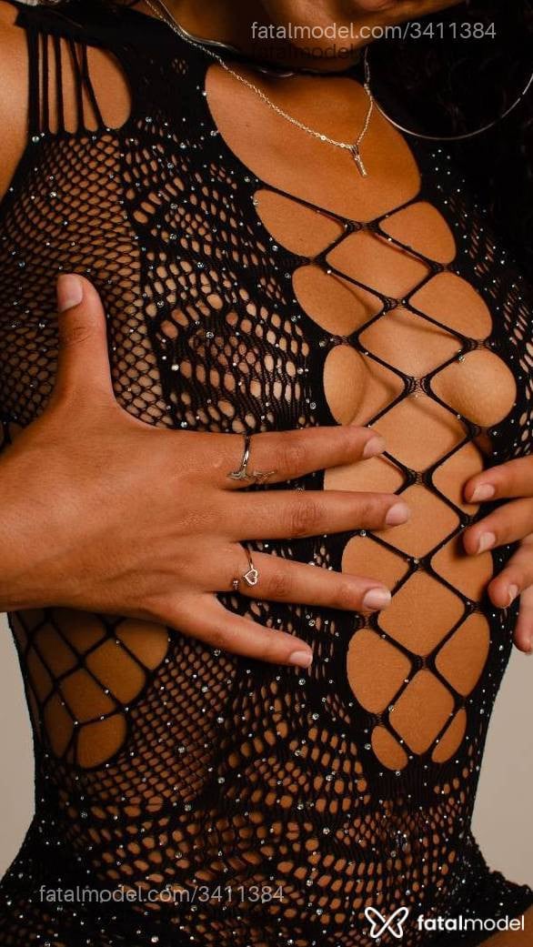 Acompanhante mulher morena (o) de olhos castanhos - Viviane