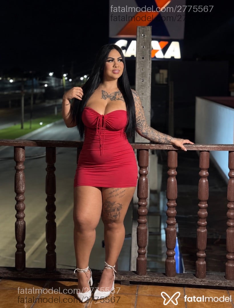 Acompanhante mulher com cabelo castanho de olhos castanhos - Fernanda
