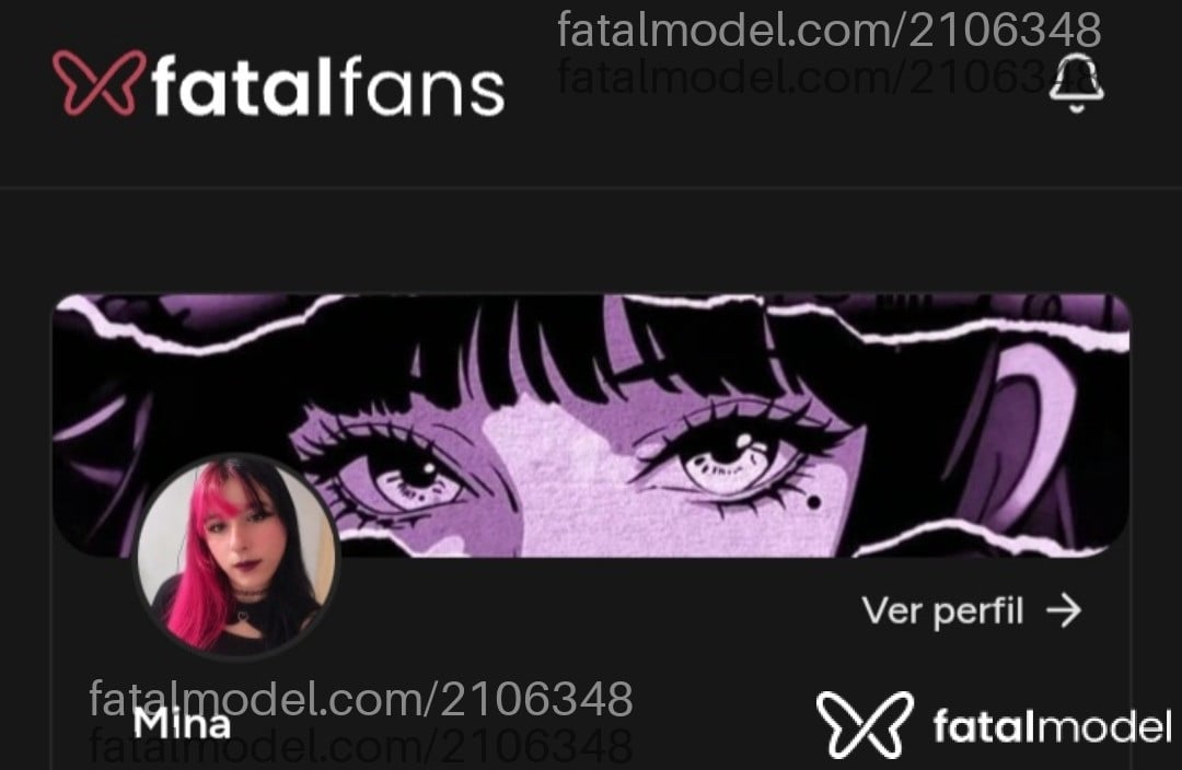 Acompanhante mulher trans com cabelo colorido de olhos castanhos - Mina