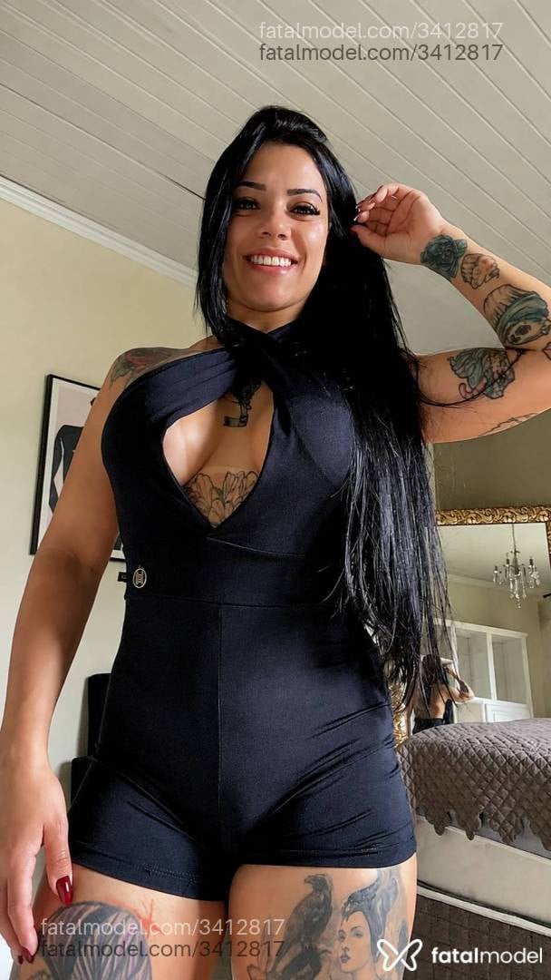 Acompanhante mulher morena (o) de olhos mel - Alice
