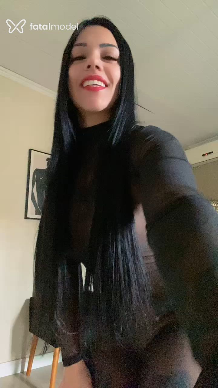 Acompanhante mulher morena (o) de olhos mel - Alice Acompanhante mulher morena (o) de olhos mel - Alice